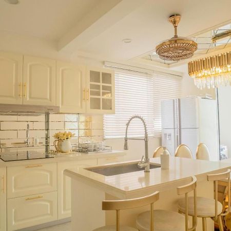 Beachfront Seaview Apartment Μαλέ Εξωτερικό φωτογραφία