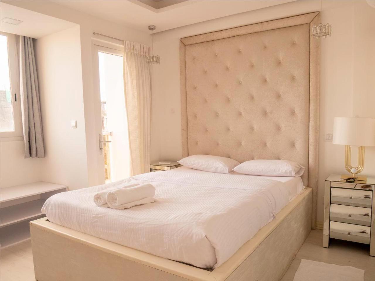 Beachfront Seaview Apartment Μαλέ Εξωτερικό φωτογραφία